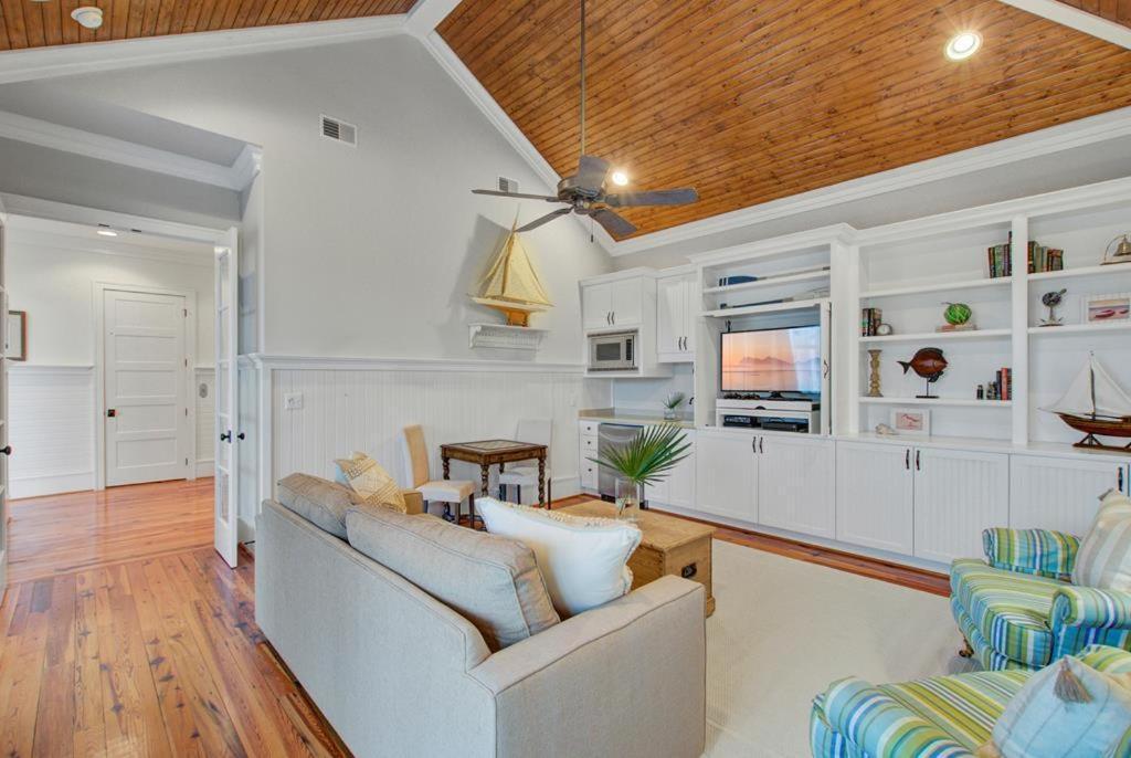 1 Palm Court Villa Isle of Palms Exterior photo